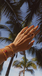 Load image into Gallery viewer, Clarte Bangle in Green and Red