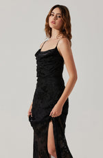 Load image into Gallery viewer, Aubrielle Dress in Black
