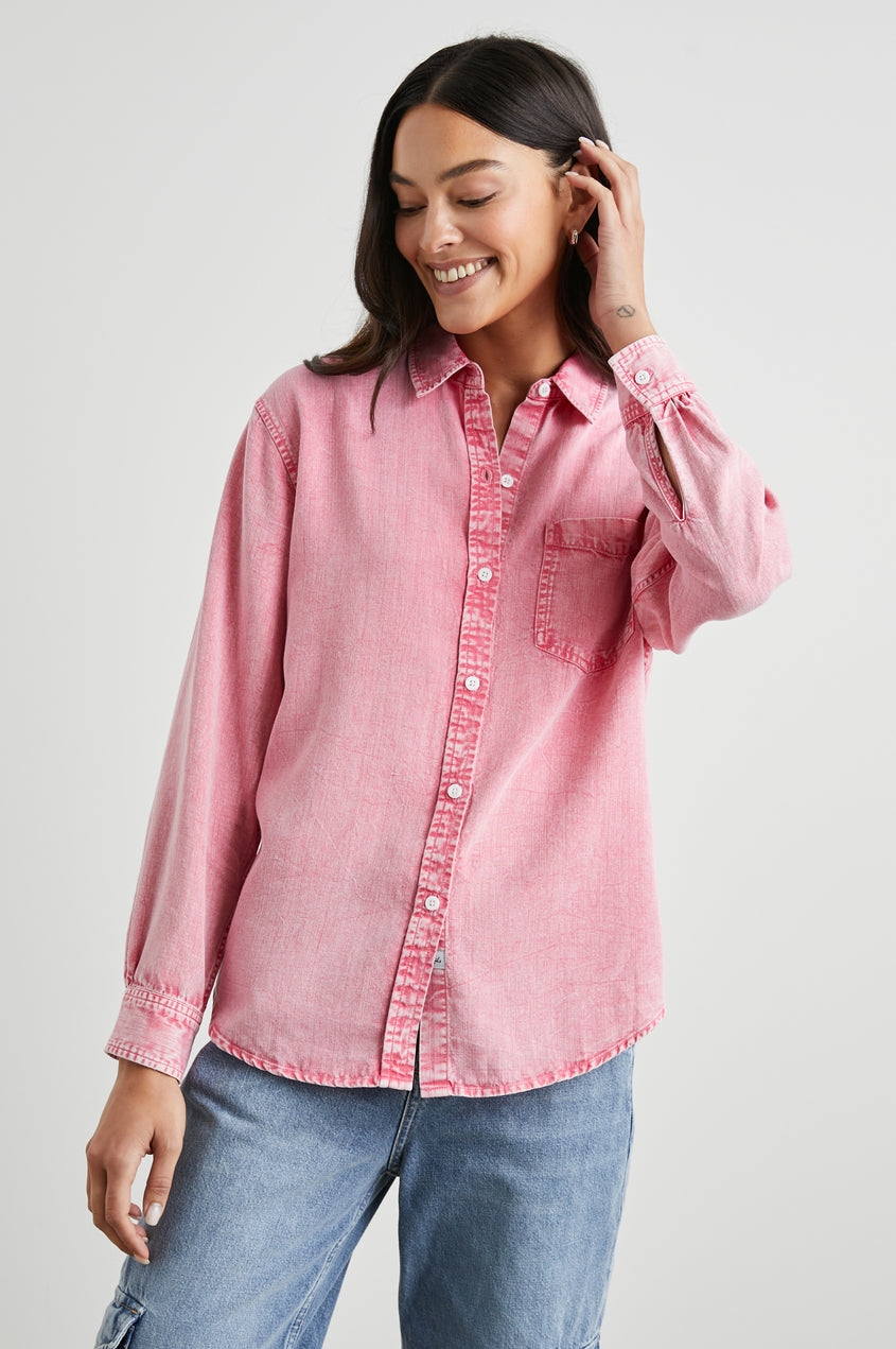 Barrett Shirt in Vivid Pink