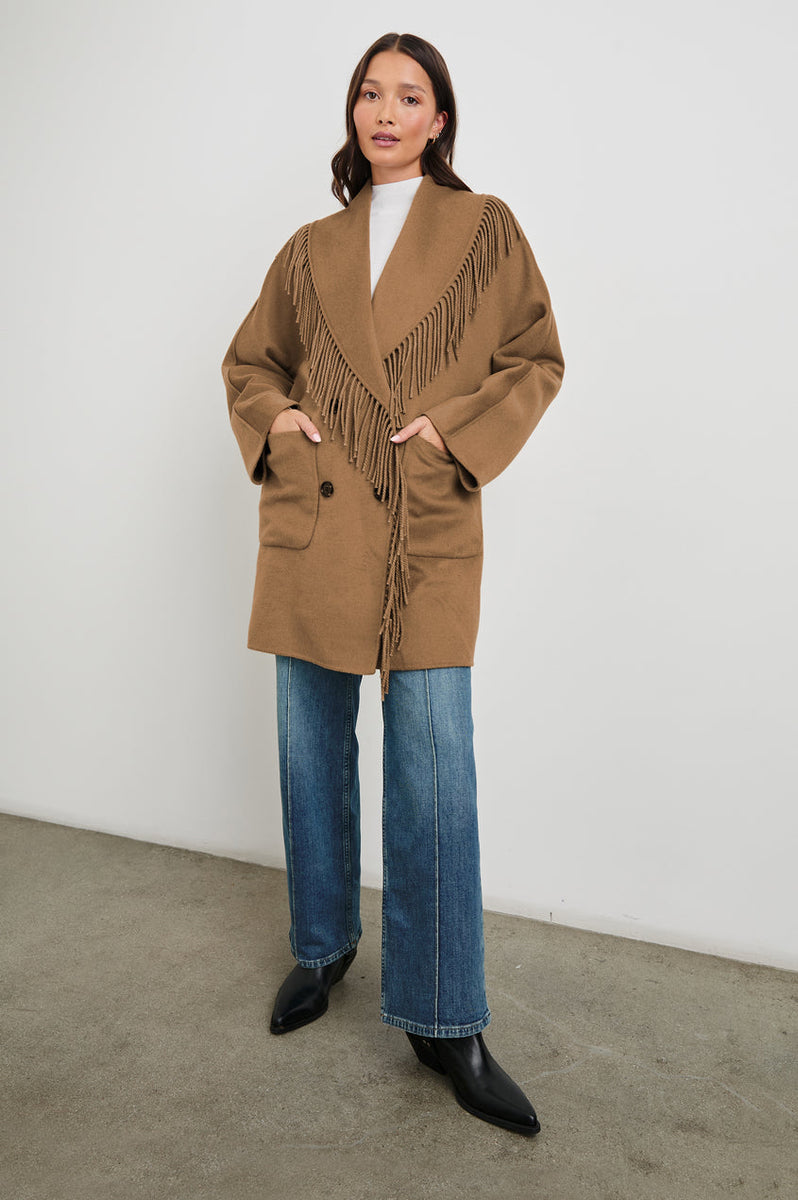 Hugo Coat in Camel – Mint Julep