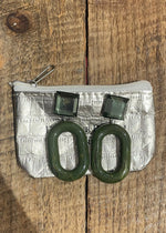 Load image into Gallery viewer, Anthemis L Resin and Sparkle Earring in Green