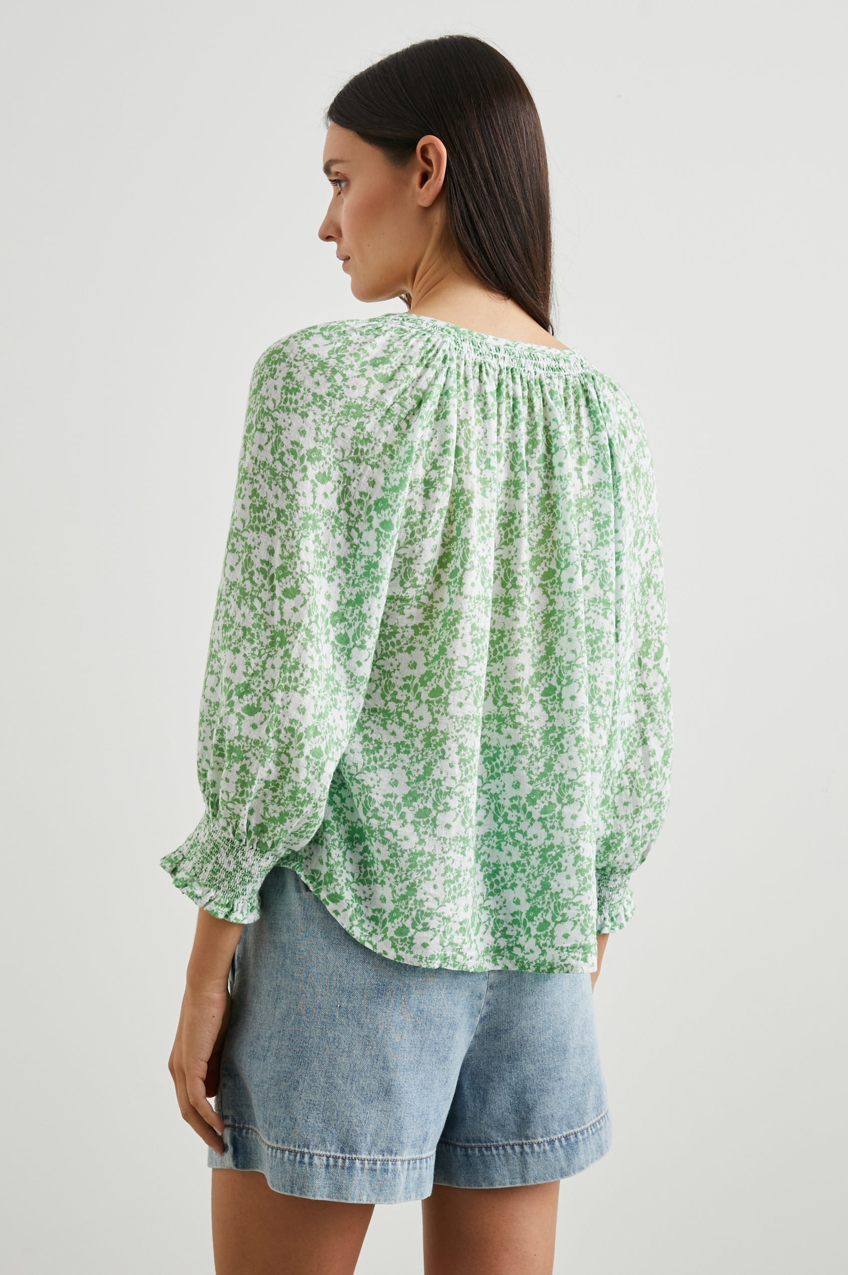 Mariah Top in Green Texture Floral