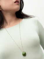 Load image into Gallery viewer, Green Snail Long Necklace