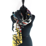 Load image into Gallery viewer, Bewildering Scarf in Black

