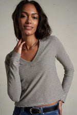 Load image into Gallery viewer, Fiona Stripe Recycled Cotton Long Sleeve V-Neck in Ivory/Black Stripe