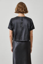 Load image into Gallery viewer, Lilla P Slub Woven Darted Top in Black view 2