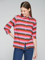 Load image into Gallery viewer, Sara Shirt in Ondas Punto Print