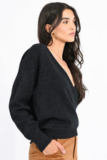 Load image into Gallery viewer, Soft Wrap Pullover in Black
