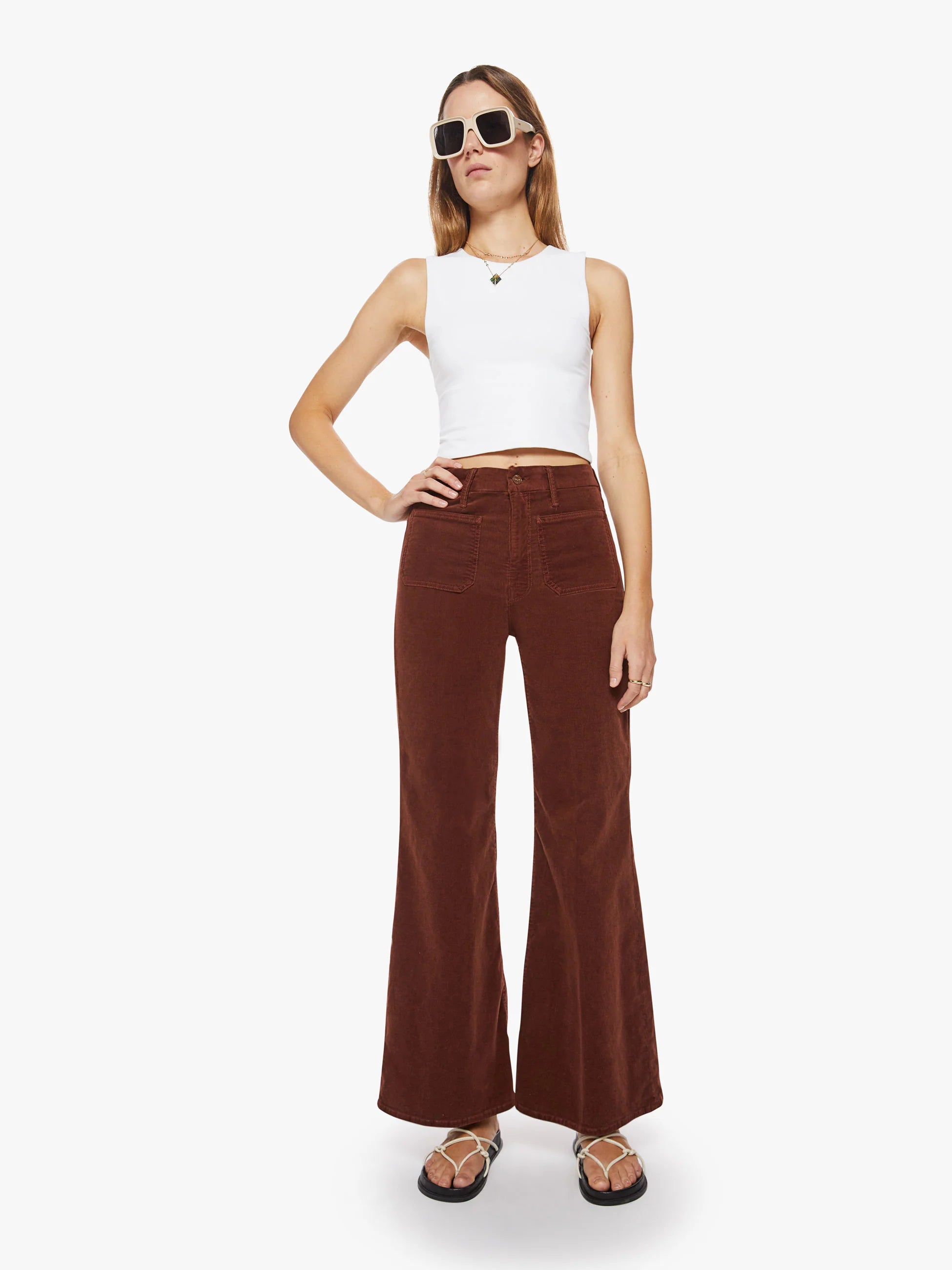 Patch Pocket Roller Skimp Corduroy in Rum Russian