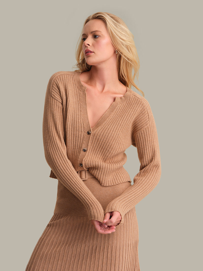 Lorelai Cropped Rib Cardigan in Fawn Heather