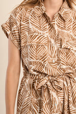 Load image into Gallery viewer, Printed Shirt Dress in Camel Mathilde
