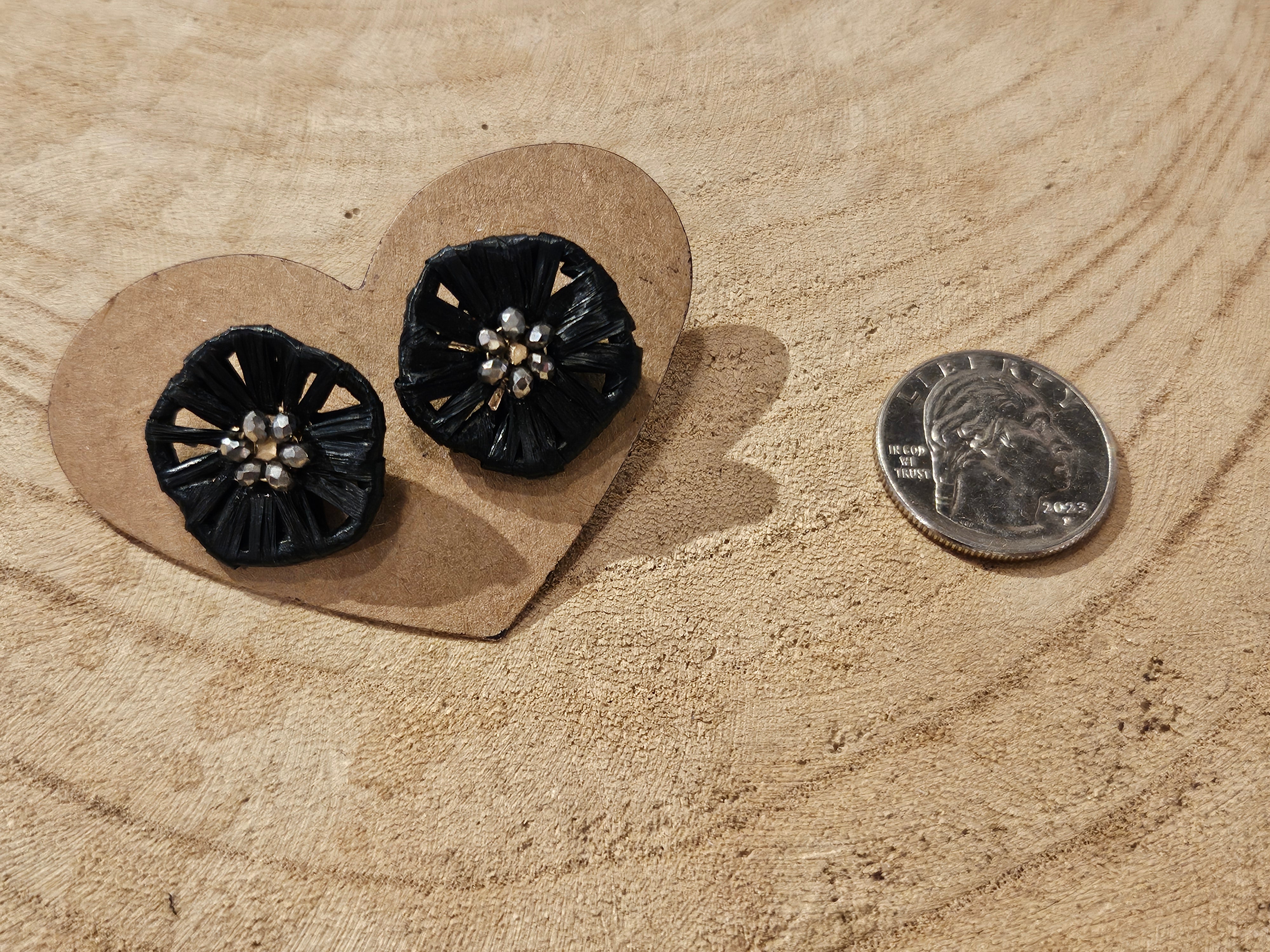 Raffia Flower Stud Earring in Black