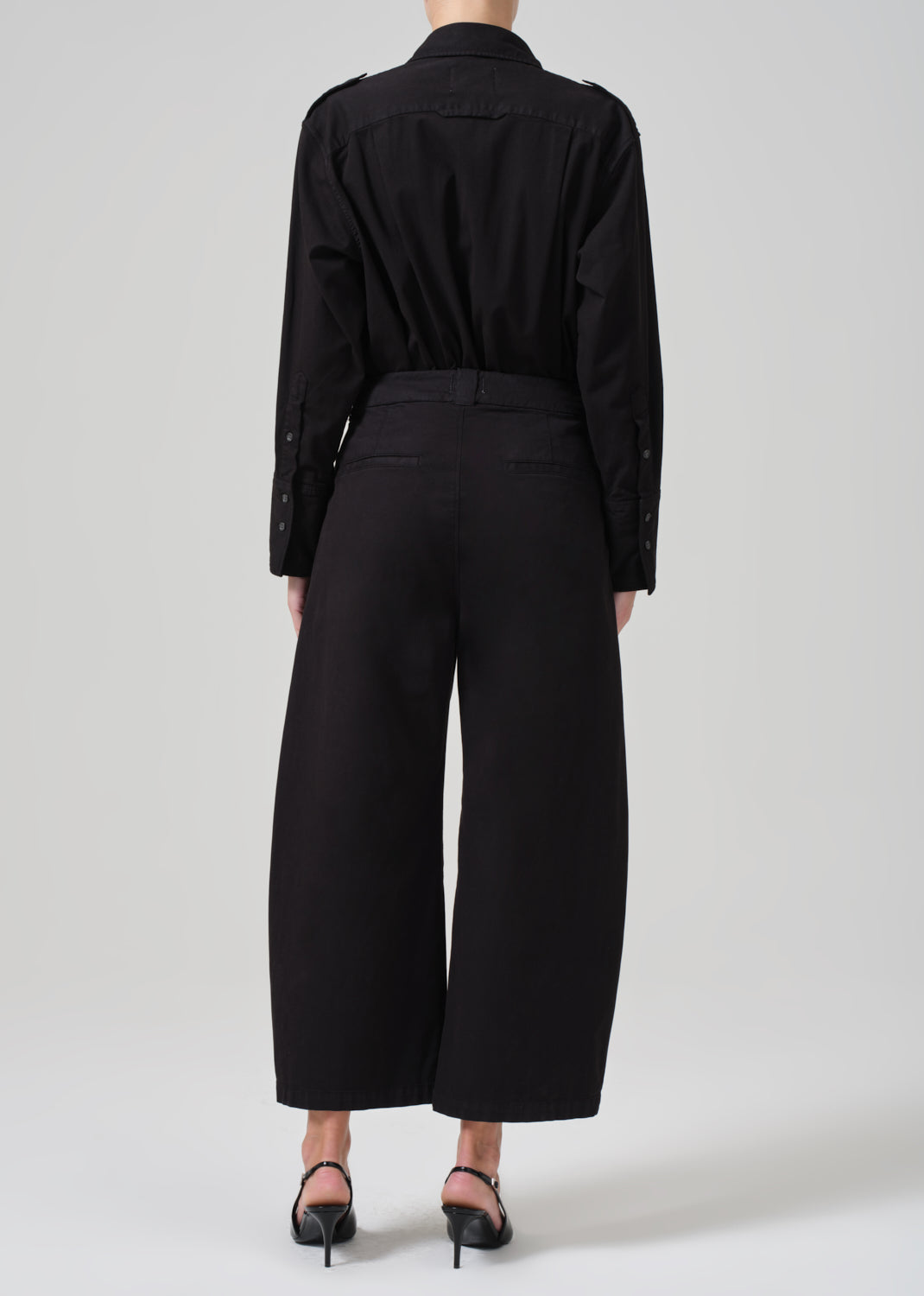 Cara Cropped Pleated Trouser in Stretch Twill