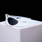 Load image into Gallery viewer, Cleared for Takeoff Bug G Glasses
