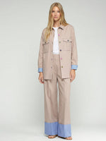 Load image into Gallery viewer, Vuelta Rayas Trouser in Beige
