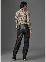 Load image into Gallery viewer, Lia Blouse in Zebra Leaf
