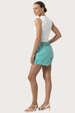 Load image into Gallery viewer, Kit Knitted Top in White
