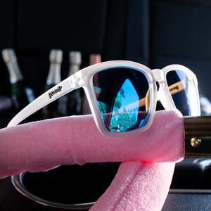 Middle Seat Advantage LFG Sunglasses
