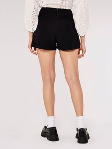 Twill Shorts in Black
