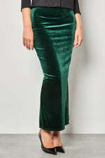 Load image into Gallery viewer, Velvet Maxi Skirt in Green
