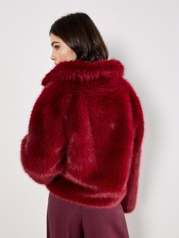 Faux Fur Short Coat in Burgundy