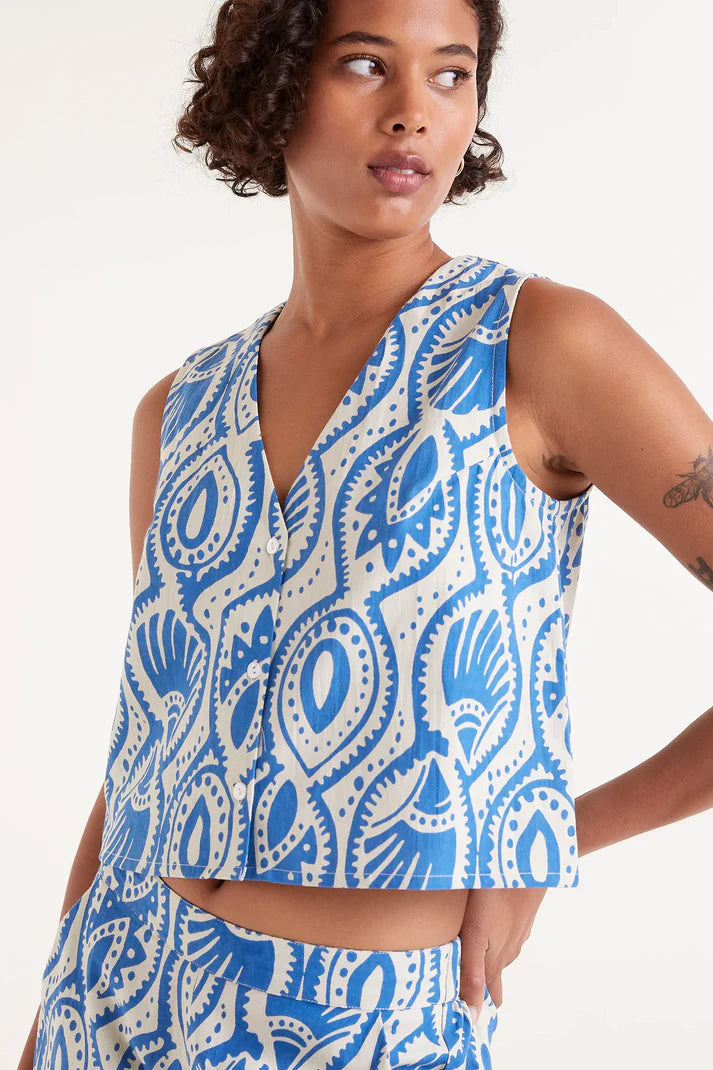 Aquaria Print Sleeveless Top in Blue