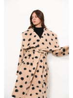 Load image into Gallery viewer, Juni Wrap Coat in Cream
