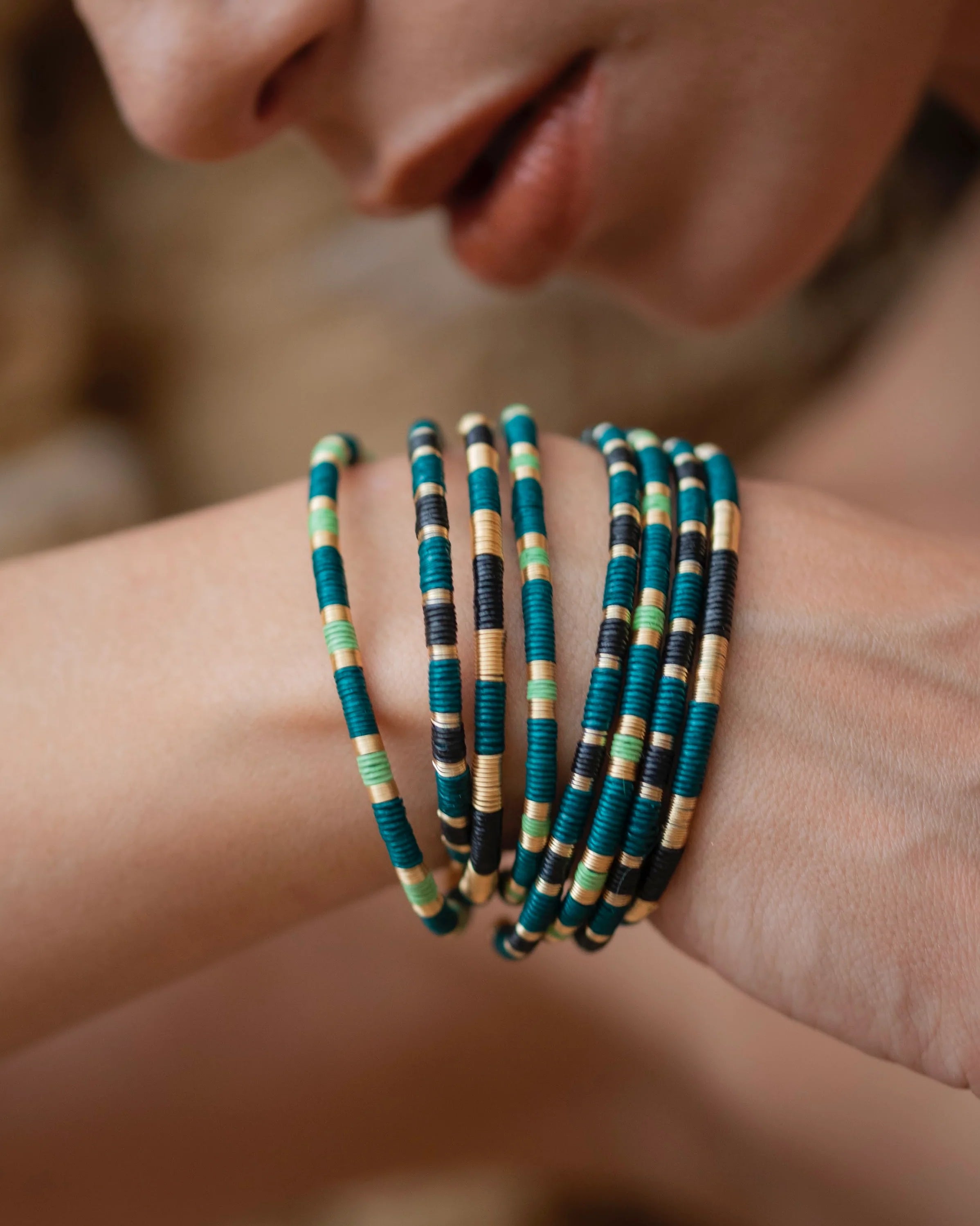 Clarte Bangle Maxi in Blue and Green
