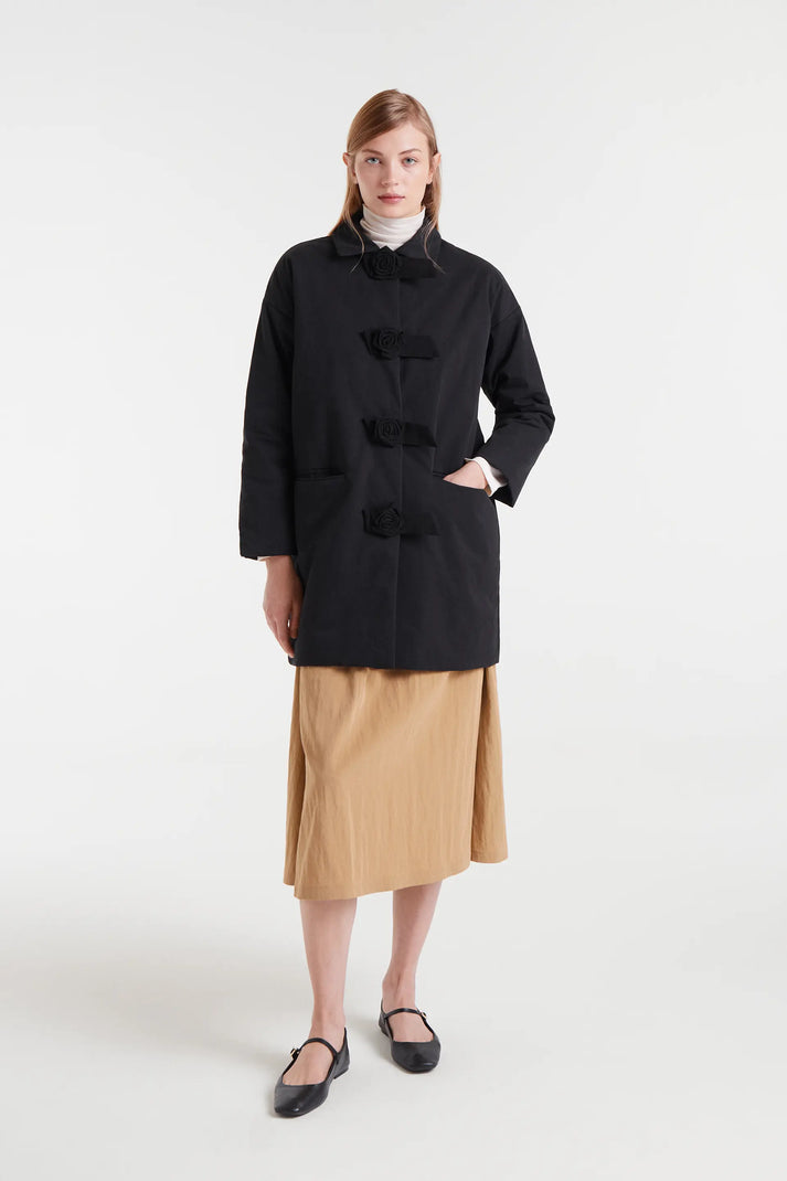 Rosette Jacket in Black