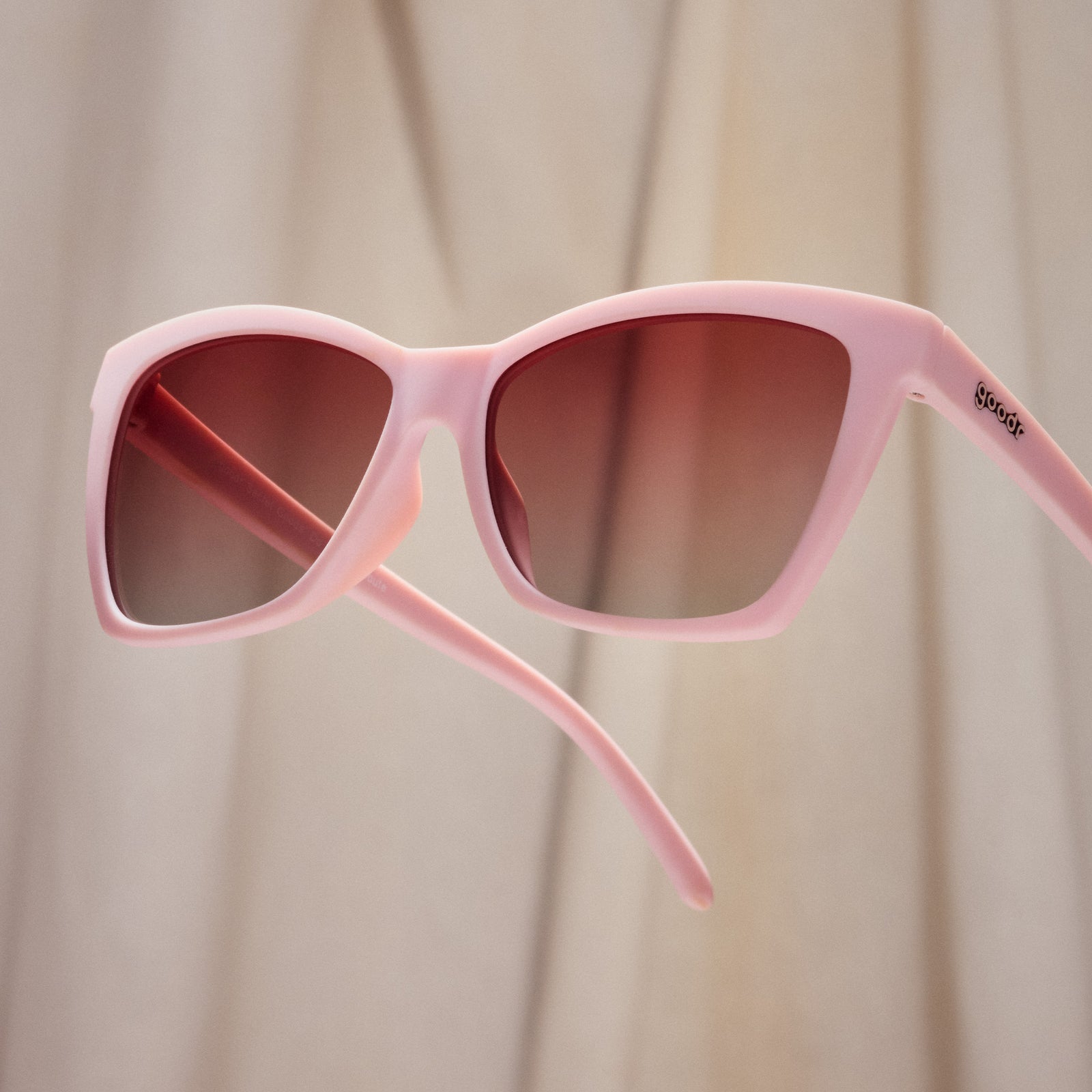 Rosé Retail Therapy Pop G Sunglasses