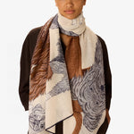 Load image into Gallery viewer, Toutou Scarf in White
