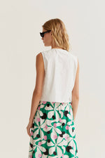 Load image into Gallery viewer, Cotton Ruffle Top in White
