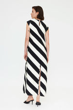 Load image into Gallery viewer, Diagonal Striped Maxi Dress in Black and White
