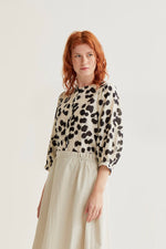 Load image into Gallery viewer, Dalmatian Blouse in Cream/Black
