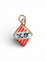 Load image into Gallery viewer, XO Diamond Charm on Gold Singapore Chain
