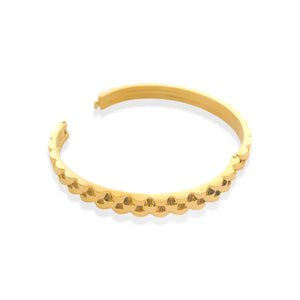 Wavy Bangle in Gold
