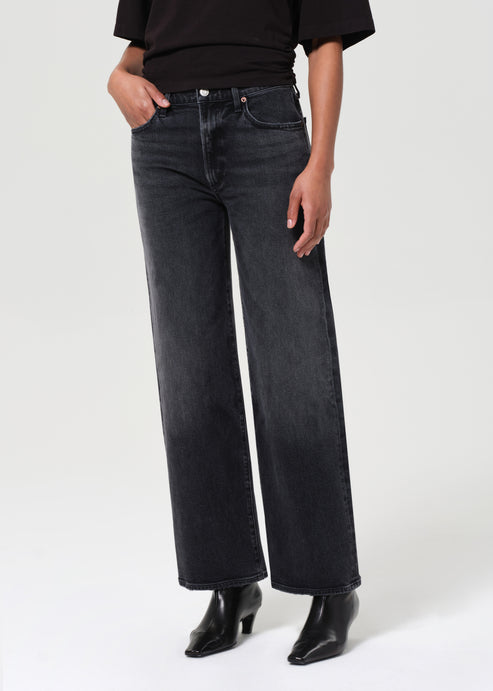 Harper Straight Jean in Radius
