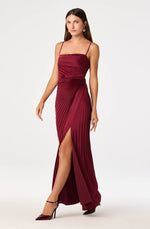 Load image into Gallery viewer, Paulette Dress in Wine
