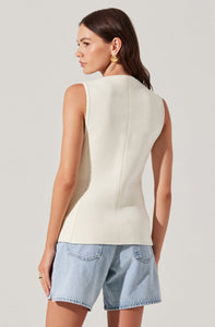 Jayce Sweater Vest in Cream