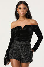 Load image into Gallery viewer, Salem Velvet Off Shoulder Top in Black
