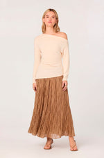 Load image into Gallery viewer, Miah Top in Ivory
