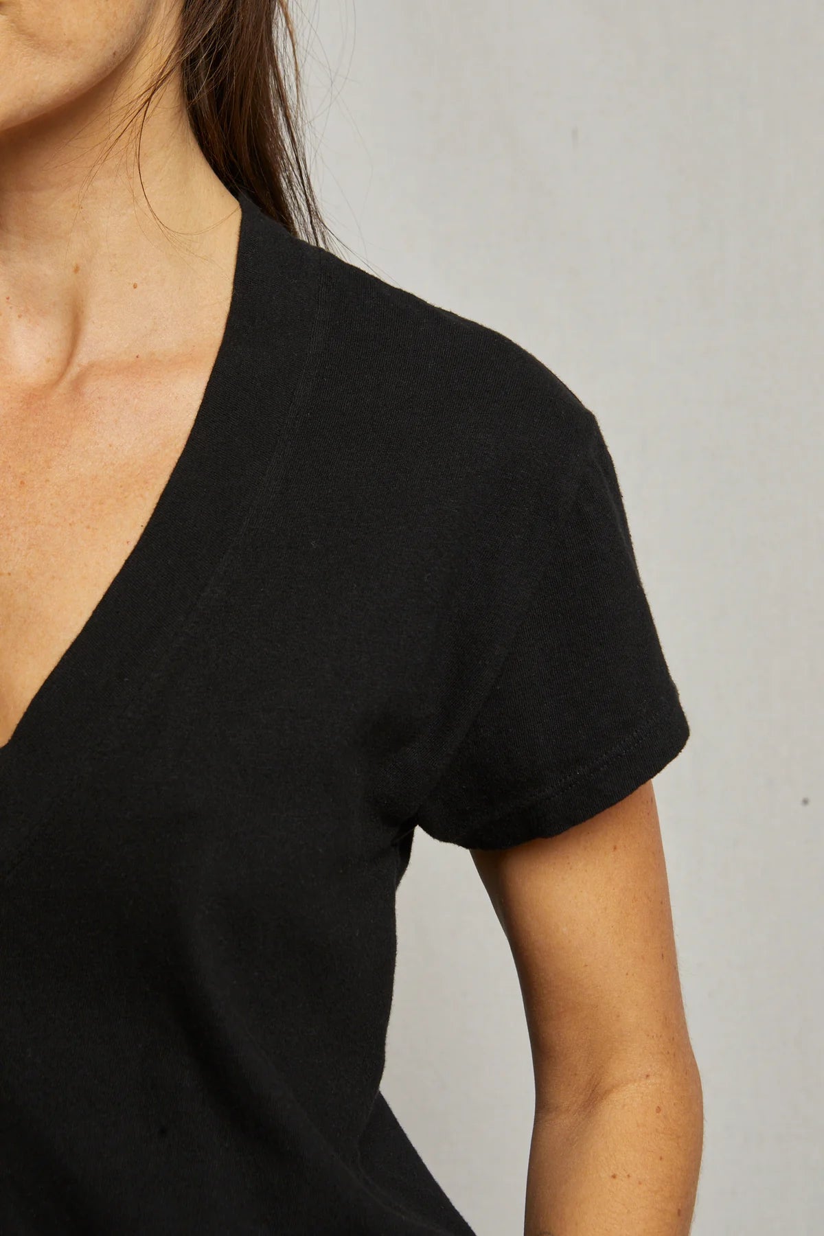 Alanis Recycled Cotton V-Neck Tee in True Black