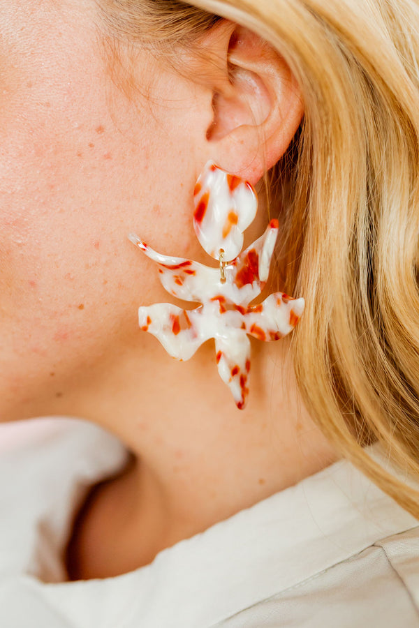 Flora Earrings in Bevo Pearl