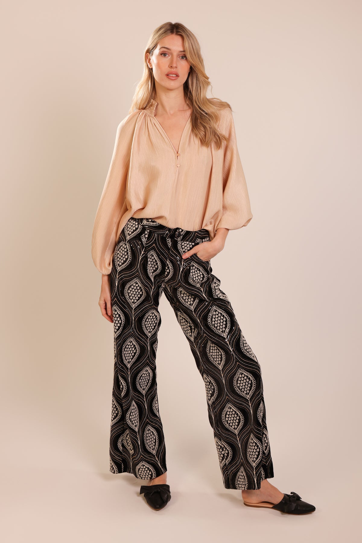 Madding Blouse in Cream