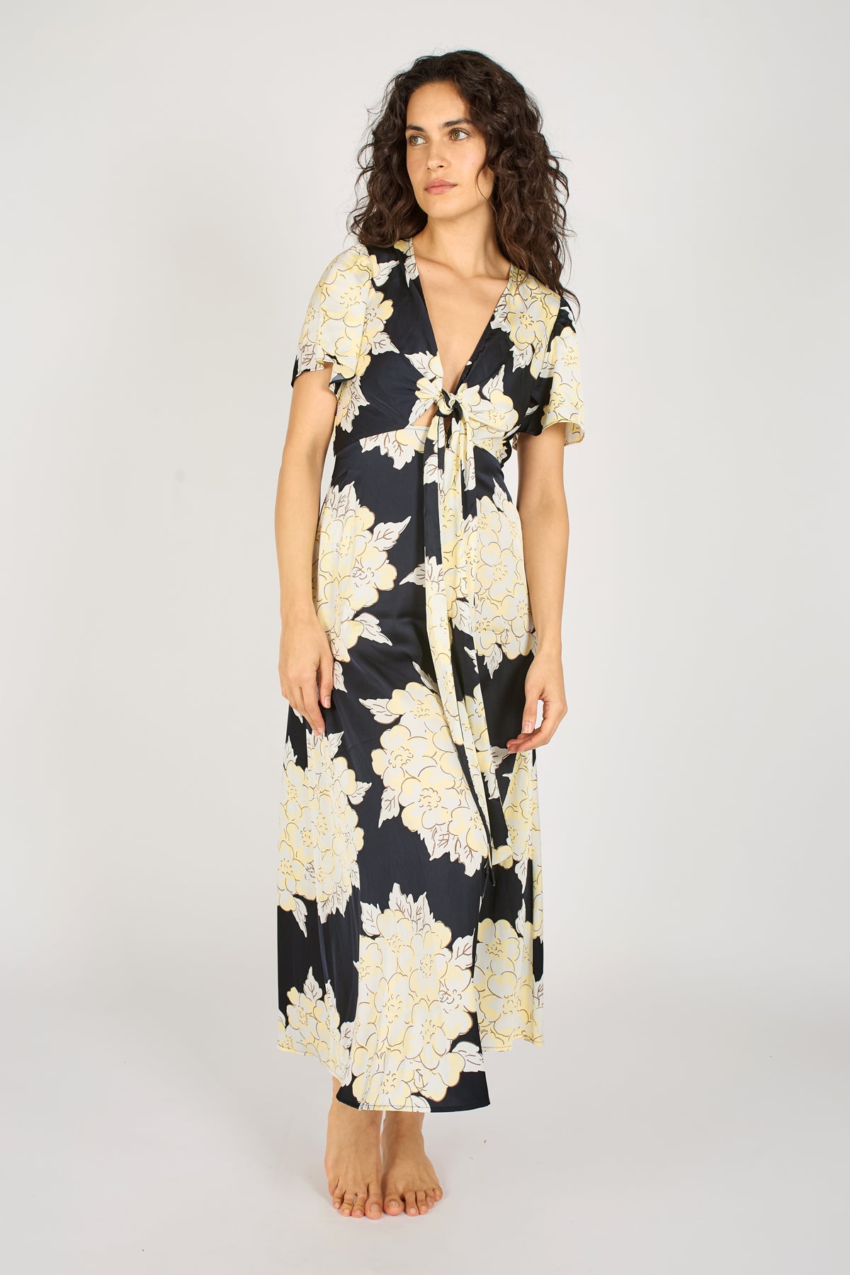 Blooming Lovely Exhale Dress in Navy/Cream
