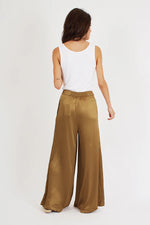 Load image into Gallery viewer, Breathless Evie Trousers in Olive
