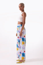 Load image into Gallery viewer, Lana Pant in Blue Sky Floral
