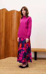 Load image into Gallery viewer, Burmese Skirt in Geometric Flowers
