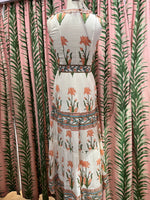 Load image into Gallery viewer, Laura Maxi Dress in Peach Tulip
