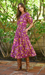 Donna Poplin Print Tiered Midi Dress in Magenta